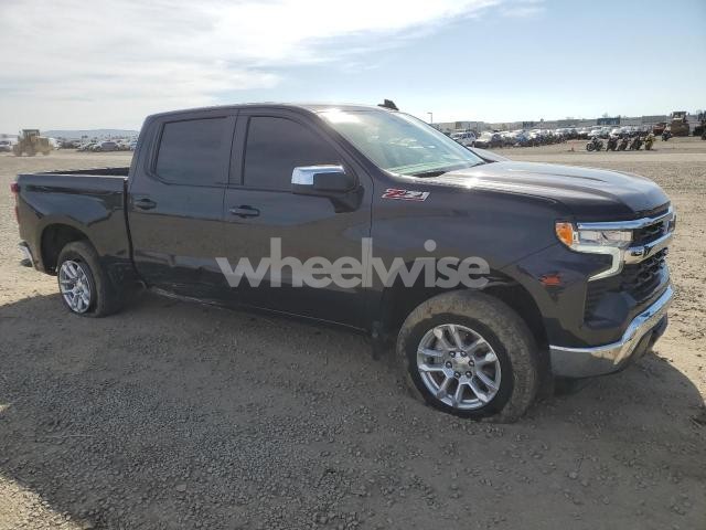 Photo 3 of 2023 CHEVROLET SILVERADO K1500 LT (VIN 2GCUDDED3P1109981)