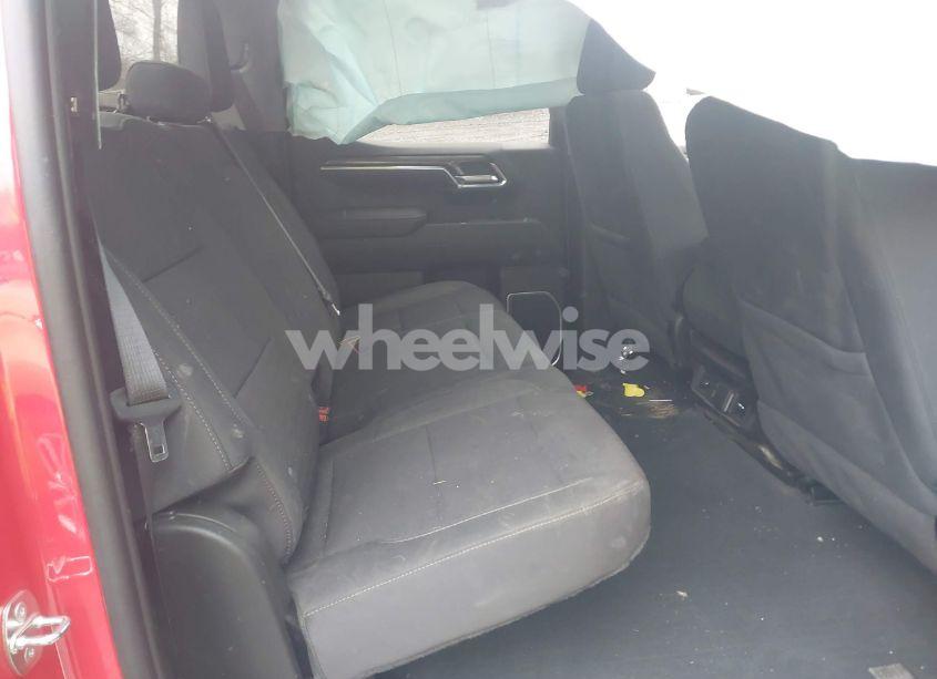 Photo 8 of 2023 Chevrolet Silverado 1500 4WD STANDARD BED LT (VIN 2GCUDDED4P1137188)