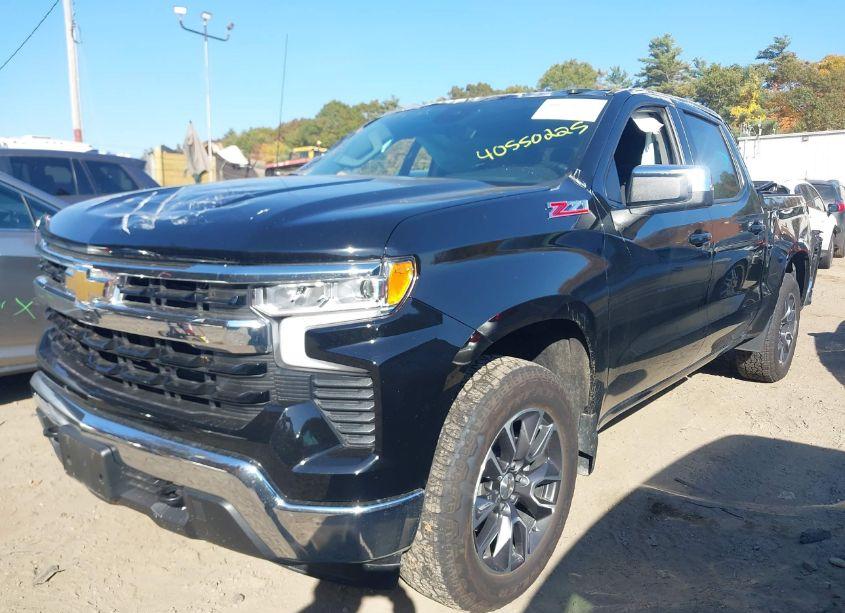 Photo 2 of 2023 Chevrolet Silverado 1500 4WD STANDARD BED LT (VIN 2GCUDDED4P1143024)