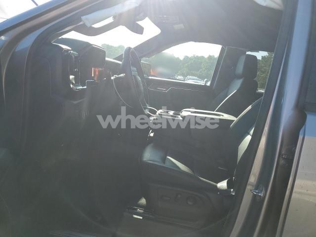 Photo 7 of 2024 CHEVROLET SILVERADO K1500 LT (VIN 2GCUDDED5R1248657)