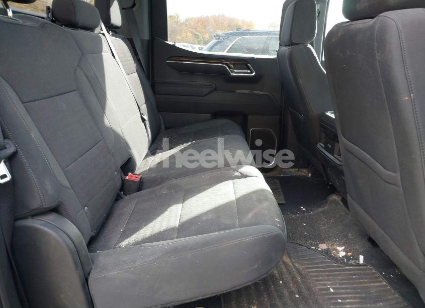 Photo 8 of 2023 Chevrolet Silverado 1500 4WD STANDARD BED LT (VIN 2GCUDDED6P1109988)