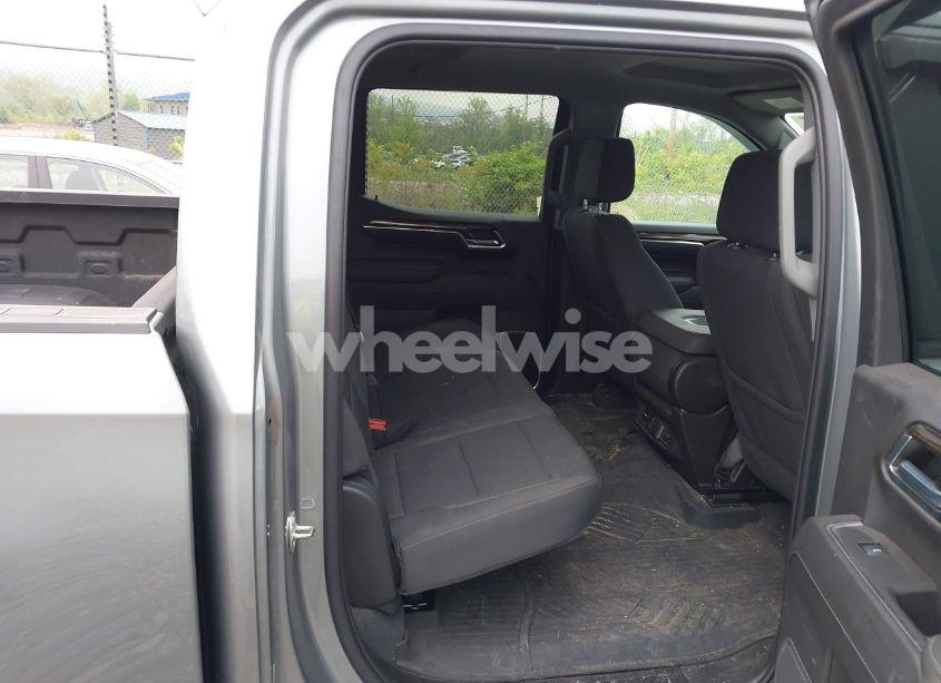 Photo 8 of 2023 Chevrolet Silverado 1500 4WD STANDARD BED LT (VIN 2GCUDDED6P1138603)