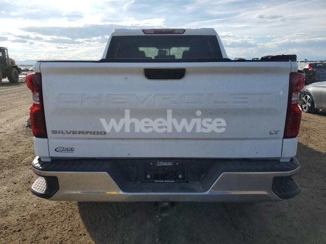 Photo 3 of 2022 CHEVROLET SILVERADO K1500 LT (VIN 2GCUDDED8N1518815)