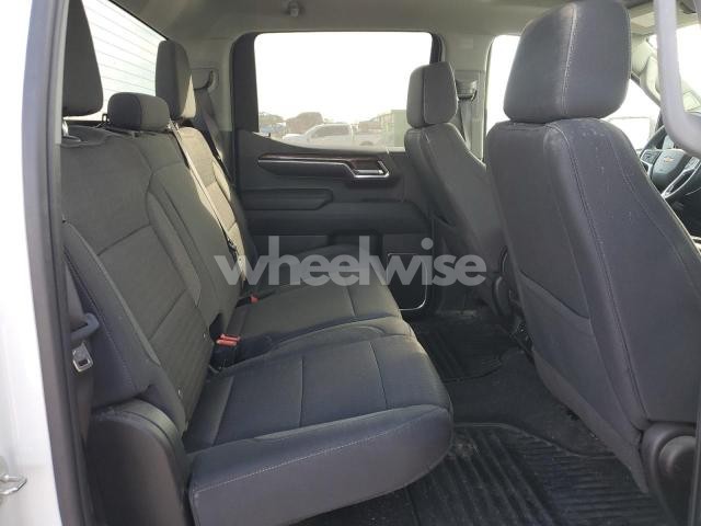 Photo 6 of 2022 CHEVROLET SILVERADO K1500 LT (VIN 2GCUDDED8N1518815)