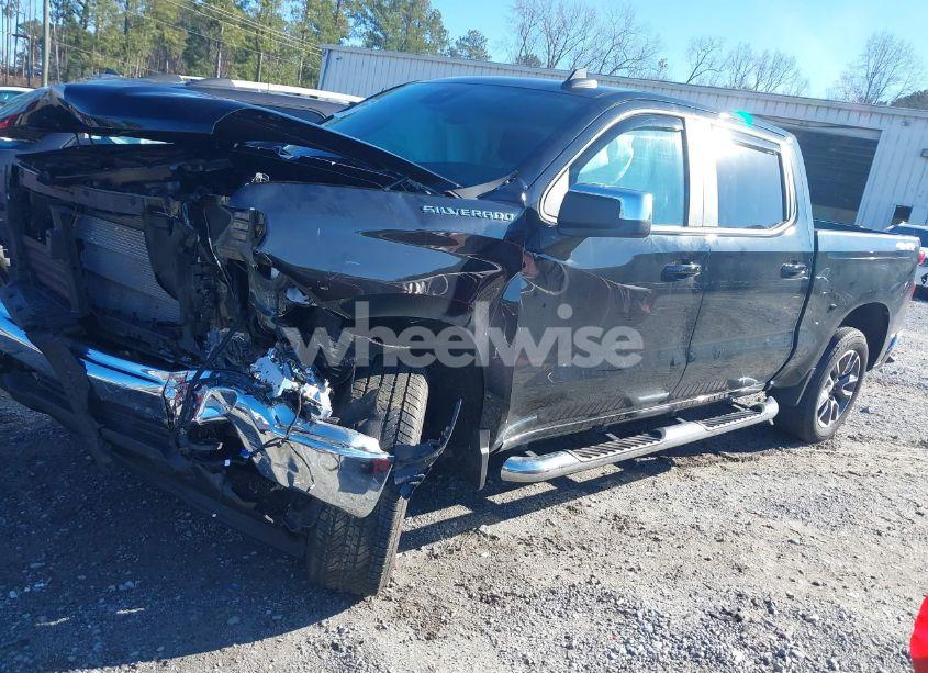 Photo 2 of 2024 Chevrolet Silverado 1500 4WD SHORT BED LT (VIN 2GCUDDED8R1224465)