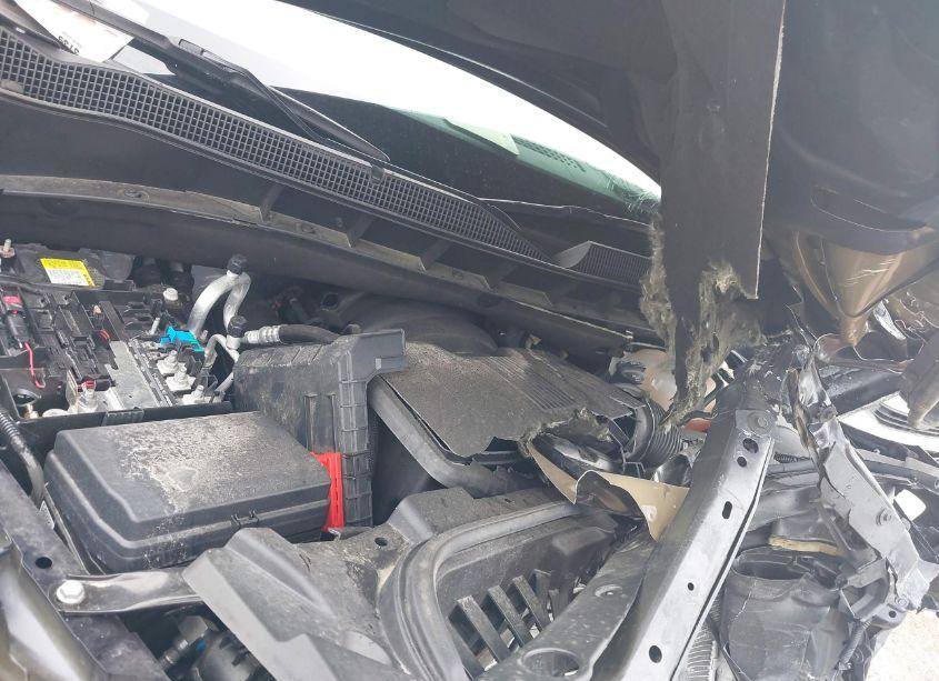 Photo 10 of 2023 Chevrolet Silverado 1500 4WD STANDARD BED LT (VIN 2GCUDDEDXP1117012)