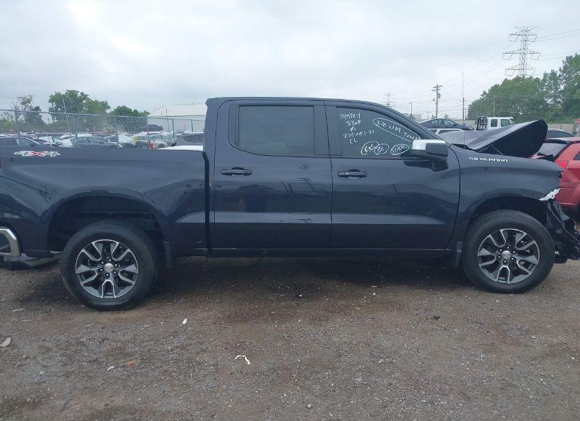 Photo 12 of 2023 Chevrolet Silverado 1500 4WD STANDARD BED LT (VIN 2GCUDDEDXP1117012)