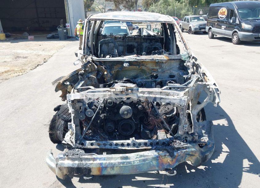 Photo 11 of 2024 Chevrolet Silverado 1500 (VIN 2GCUDDEDXR1135111)