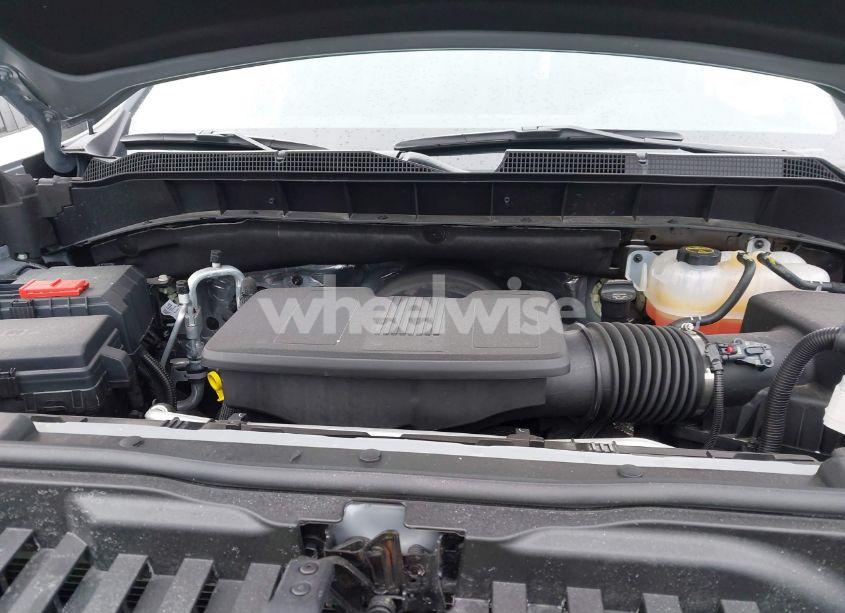 Photo 10 of 2024 Chevrolet Silverado 1500 4WD SHORT BED RST (VIN 2GCUDEED0R1270233)