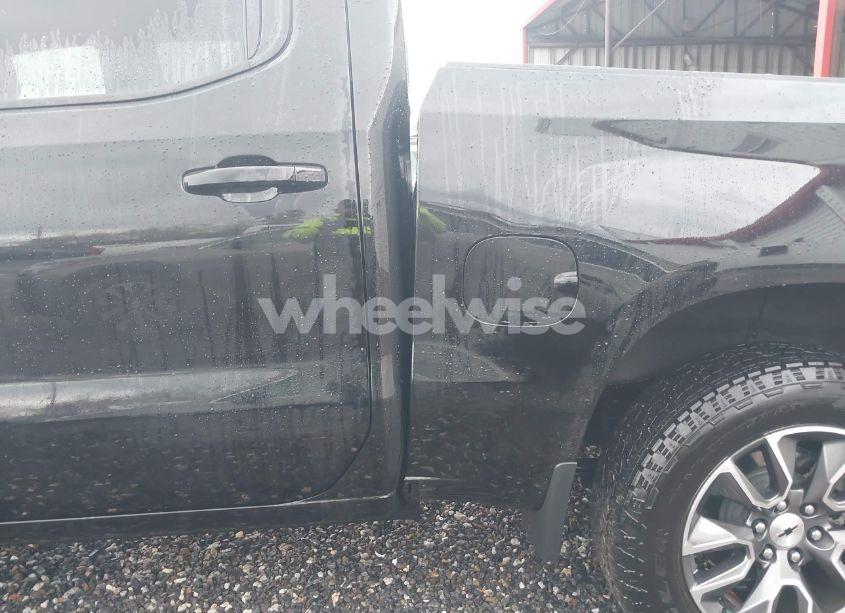 Photo 19 of 2024 Chevrolet Silverado 1500 4WD SHORT BED RST (VIN 2GCUDEED1R1239346)