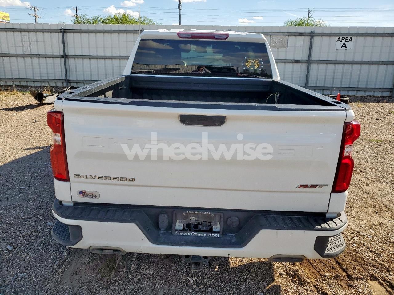 Photo 6 of 2022 CHEVROLET SILVERADO K1500 RST (VIN 2GCUDEED2N1518296)