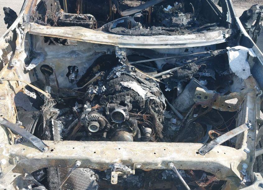 Photo 10 of 2024 Chevrolet Silverado 1500 (VIN 2GCUDEED2R1228369)