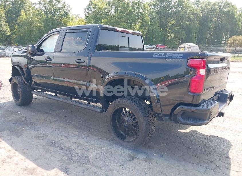 Photo 3 of 2023 Chevrolet Silverado 1500 4WD SHORT BED RST (VIN 2GCUDEED4P1102513)
