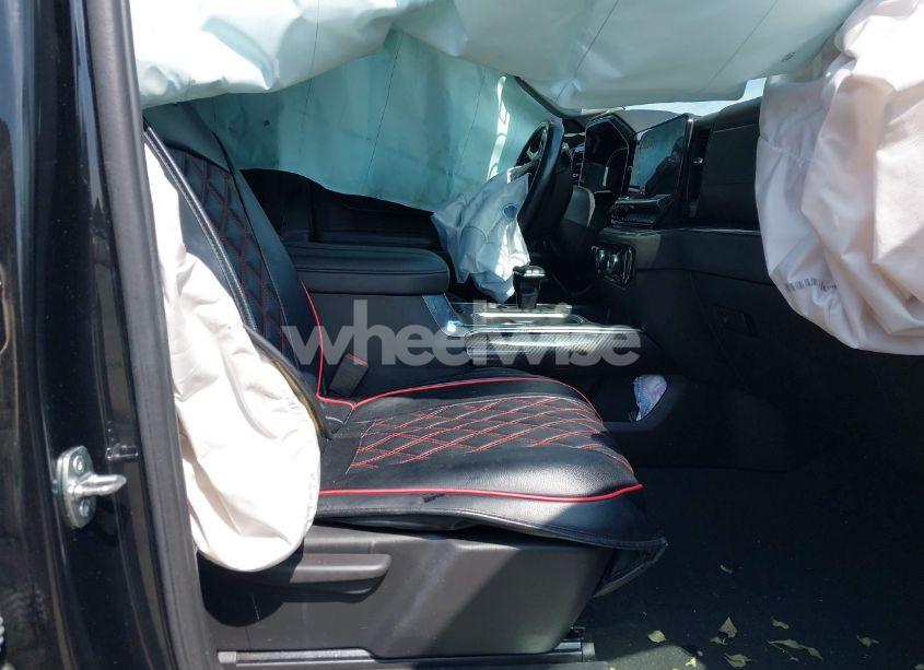 Photo 5 of 2023 Chevrolet Silverado 1500 4WD SHORT BED RST (VIN 2GCUDEED4P1102513)