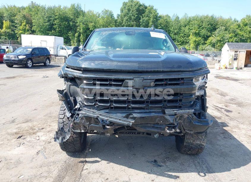 Photo 6 of 2023 Chevrolet Silverado 1500 4WD SHORT BED RST (VIN 2GCUDEED4P1102513)