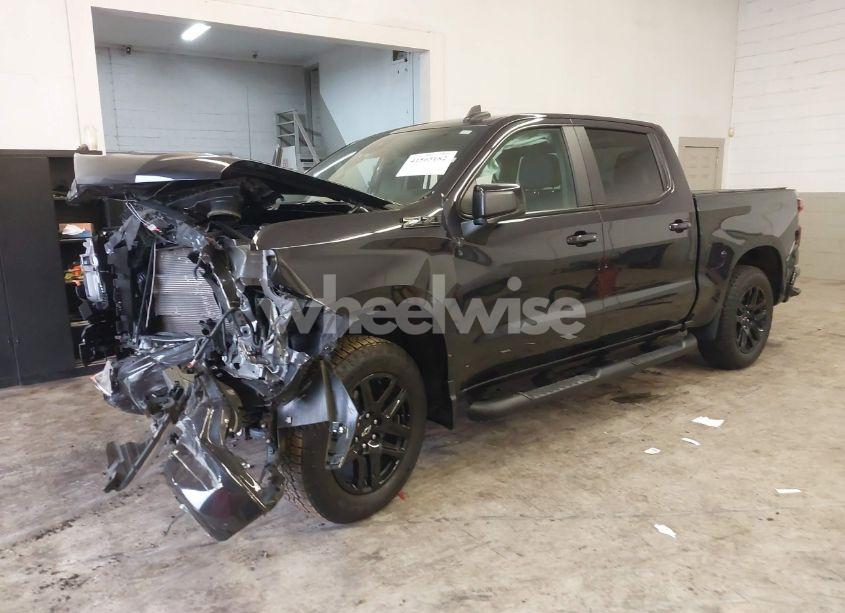 Photo 2 of 2024 Chevrolet Silverado 1500 4WD SHORT BED RST (VIN 2GCUDEED6R1134124)