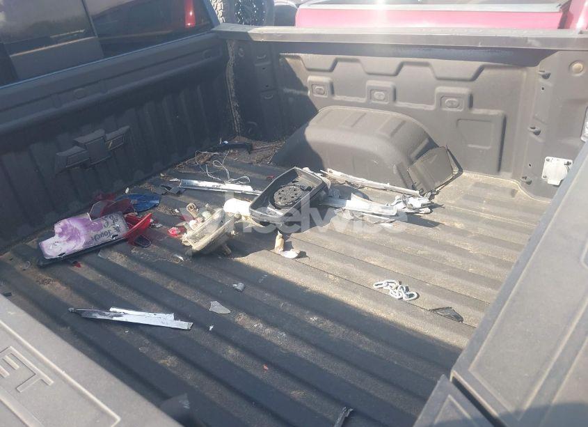 Photo 20 of 2024 Chevrolet Silverado 1500 4WD SHORT BED RST (VIN 2GCUDEED6R1147763)