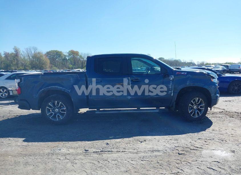 Photo 6 of 2024 Chevrolet Silverado 1500 4WD SHORT BED RST (VIN 2GCUDEED6R1147763)