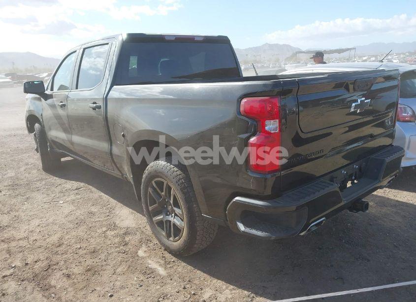 Photo 3 of 2023 Chevrolet Silverado 1500 4WD SHORT BED RST (VIN 2GCUDEED9P1139850)