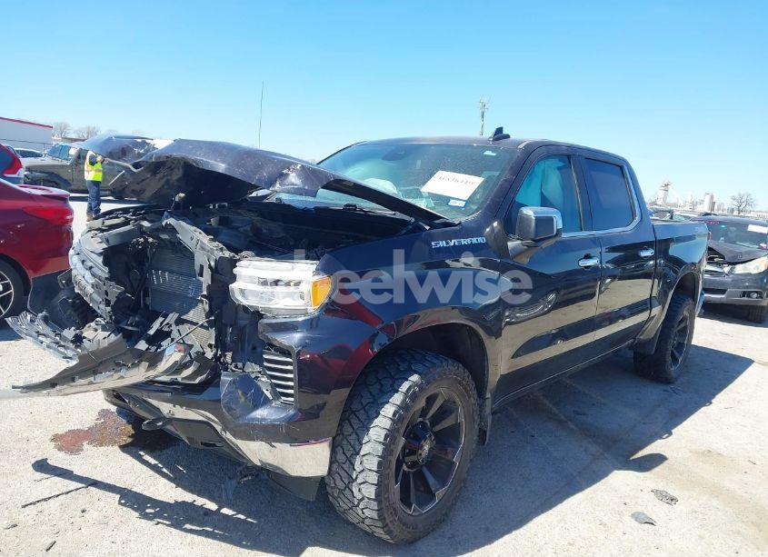 Photo 2 of 2023 Chevrolet Silverado 1500 4WD SHORT BED LTZ (VIN 2GCUDGED1P1106370)