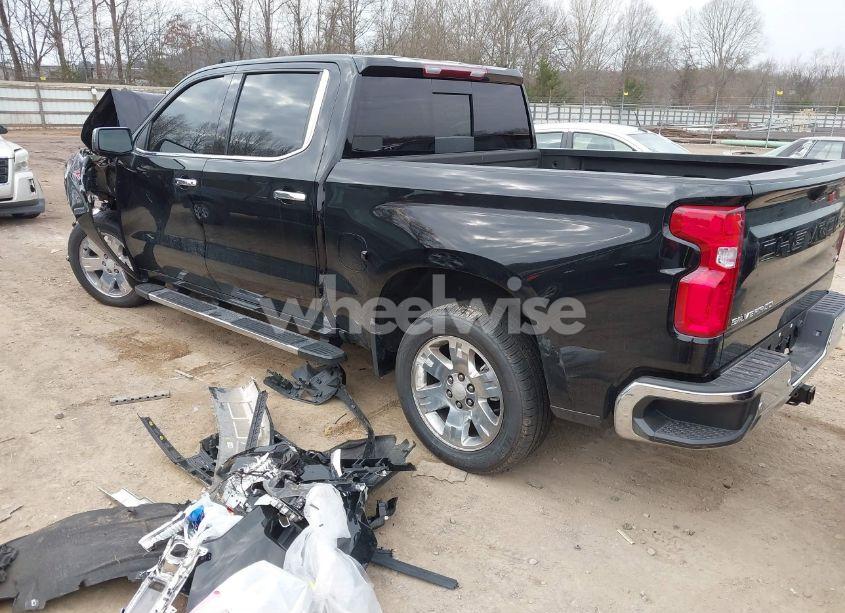 Photo 3 of 2024 Chevrolet Silverado 1500 4WD SHORT BED LTZ (VIN 2GCUDGED2R1235916)