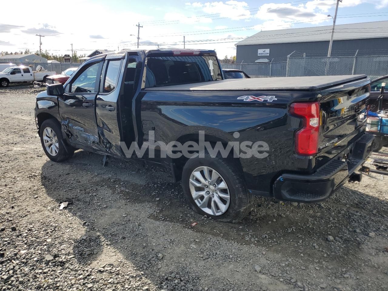 Photo 2 of 2021 CHEVROLET SILVERADO K1500 CUSTOM (VIN 2GCUDJED1N1510313)