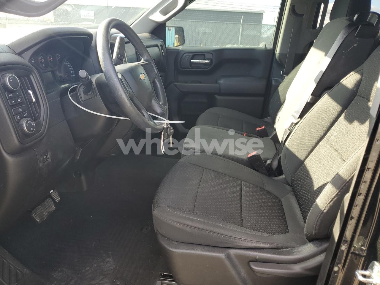 Photo 7 of 2021 CHEVROLET SILVERADO K1500 CUSTOM (VIN 2GCUDJED1N1510313)