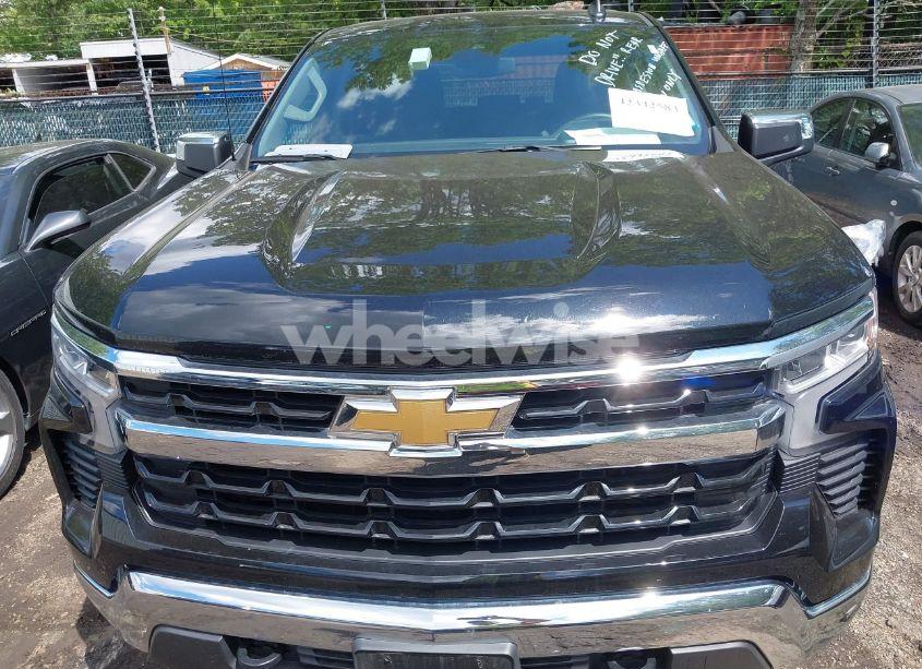 Photo 6 of 2025 Chevrolet Silverado 1500 4WD STANDARD BED LT (VIN 2GCUKDED3S1143384)
