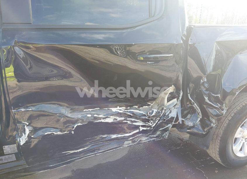 Photo 6 of 2025 Chevrolet Silverado 1500 2WD STANDARD BED LT (VIN 2GCUKDED4S1120163)