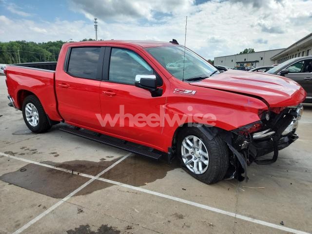 Photo 8 of 2025 CHEVROLET SILVERADO K1500 LT (VIN 2GCUKDED6S1138597)