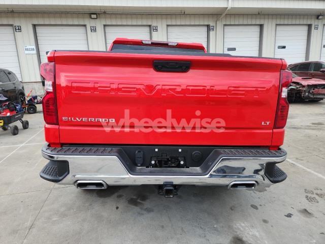 Photo 9 of 2025 CHEVROLET SILVERADO K1500 LT (VIN 2GCUKDED6S1138597)