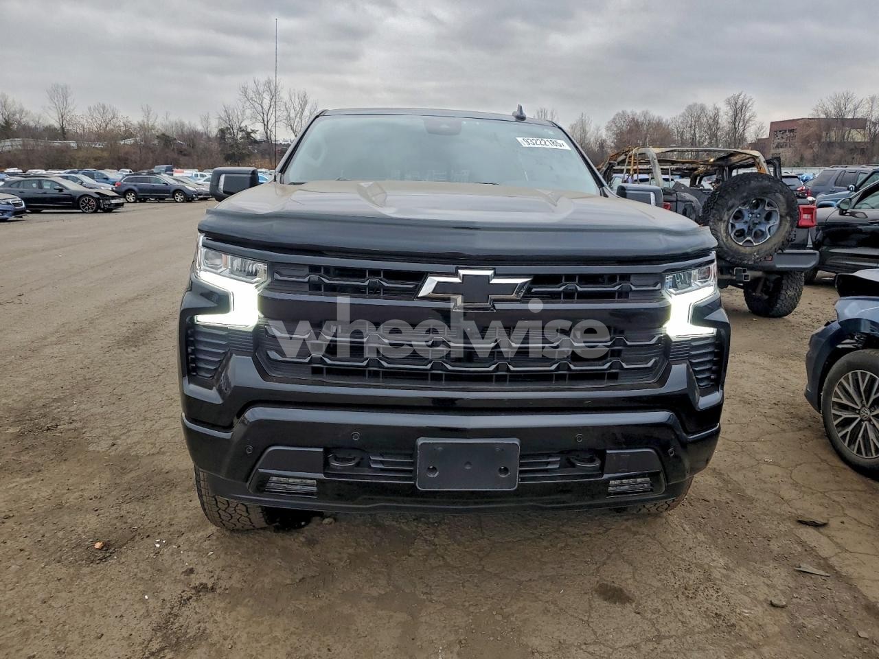 Photo 5 of 2025 CHEVROLET SILVERADO K1500 RST (VIN 2GCUKEED3S1114554)