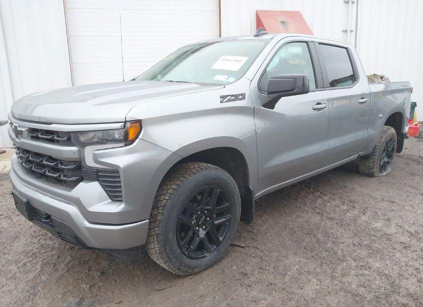 Photo 2 of 2025 Chevrolet Silverado 1500 4WD SHORT BED RST (VIN 2GCUKEED5S1105788)