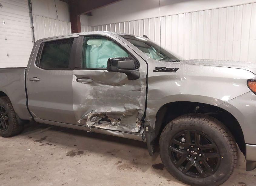 Photo 6 of 2025 Chevrolet Silverado 1500 4WD SHORT BED RST (VIN 2GCUKEED5S1105788)