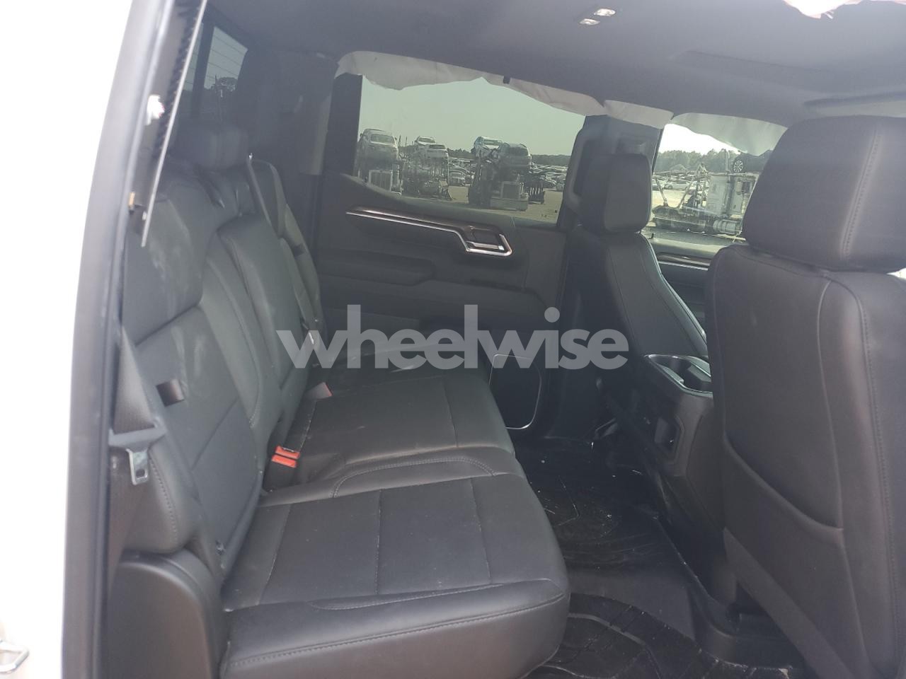 Photo 10 of 2025 CHEVROLET SILVERADO K1500 RST (VIN 2GCUKEED6S1156488)