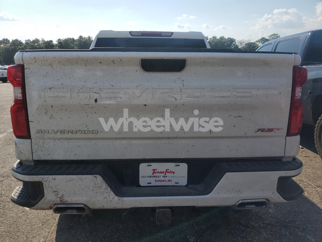 Photo 6 of 2025 CHEVROLET SILVERADO K1500 RST (VIN 2GCUKEED6S1156488)