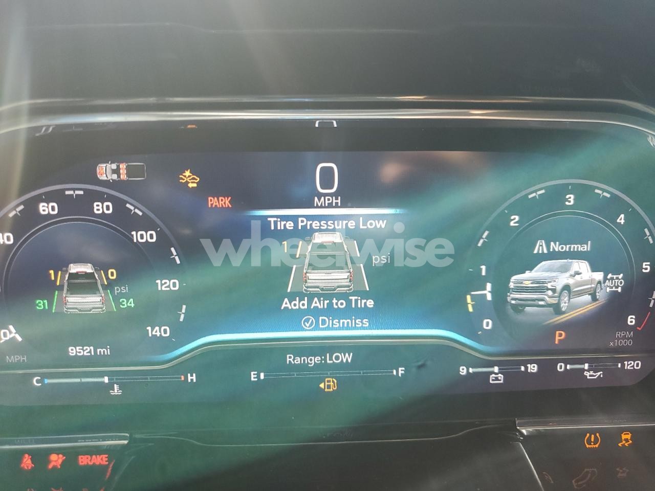 Photo 9 of 2025 CHEVROLET SILVERADO K1500 RST (VIN 2GCUKEED6S1156488)