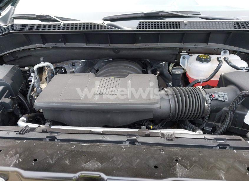 Photo 10 of 2025 Chevrolet Silverado 1500 4WD SHORT BED RST (VIN 2GCUKEED9S1109083)