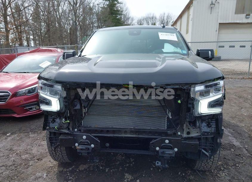 Photo 12 of 2025 Chevrolet Silverado 1500 4WD SHORT BED RST (VIN 2GCUKEED9S1109083)