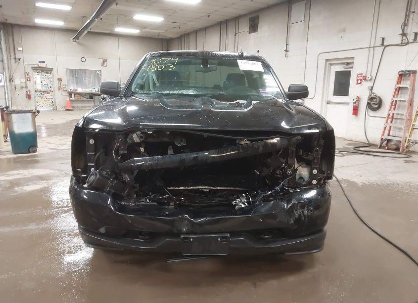 Photo 13 of 2019 Chevrolet Silverado 1500 LD SILVERADO CUSTOM (VIN 2GCVKMECXK1180539)