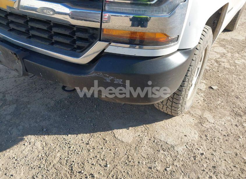 Photo 6 of 2019 Chevrolet Silverado 1500 LD WT (VIN 2GCVKNEC0K1160337)