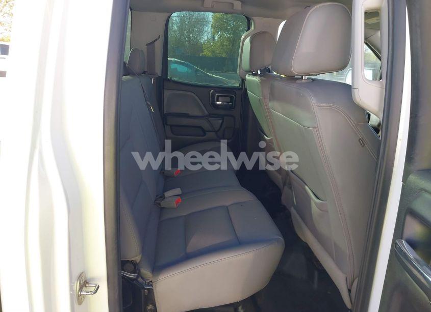 Photo 8 of 2019 Chevrolet Silverado 1500 LD WT (VIN 2GCVKNEC0K1160337)