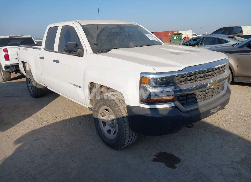 2019 Chevrolet Silverado 1500 LD WT (VIN 2GCVKNEC0K1160970) main photo