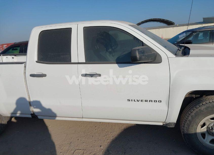 Photo 13 of 2019 Chevrolet Silverado 1500 LD WT (VIN 2GCVKNEC0K1160970)