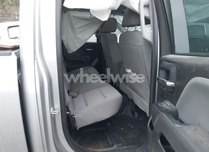 Photo 8 of 2019 Chevrolet Silverado 1500 LD WT (VIN 2GCVKNEC1K1126472)