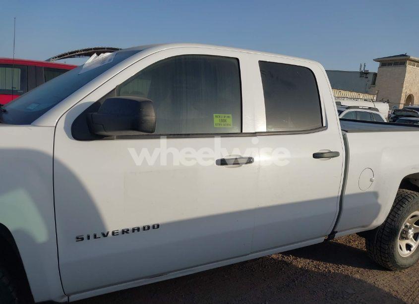 Photo 14 of 2019 Chevrolet Silverado 1500 LD WT (VIN 2GCVKNEC1K1160587)