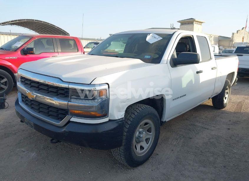 Photo 2 of 2019 Chevrolet Silverado 1500 LD WT (VIN 2GCVKNEC1K1160587)