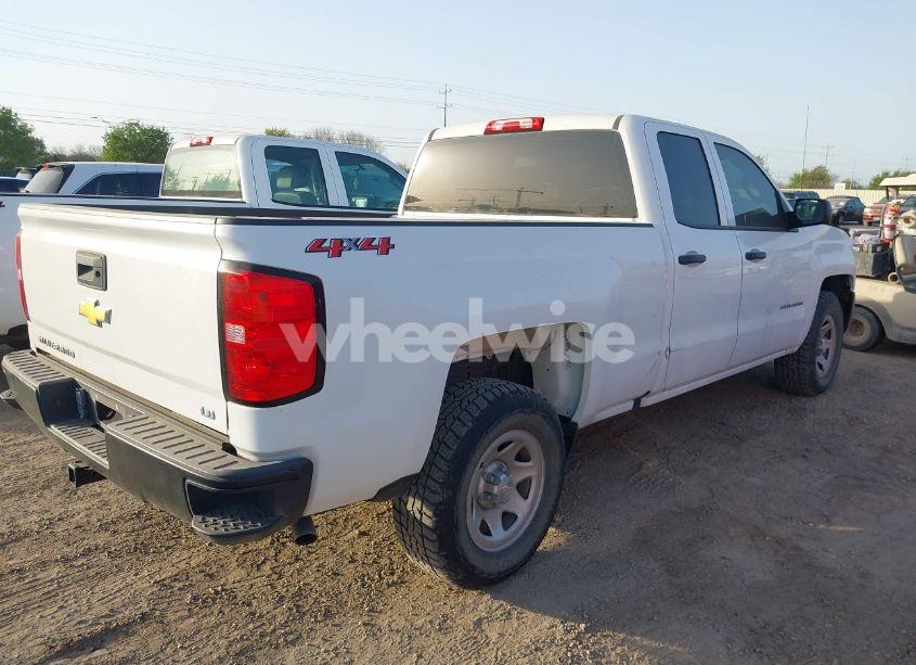 Photo 4 of 2019 Chevrolet Silverado 1500 LD WT (VIN 2GCVKNEC1K1160587)