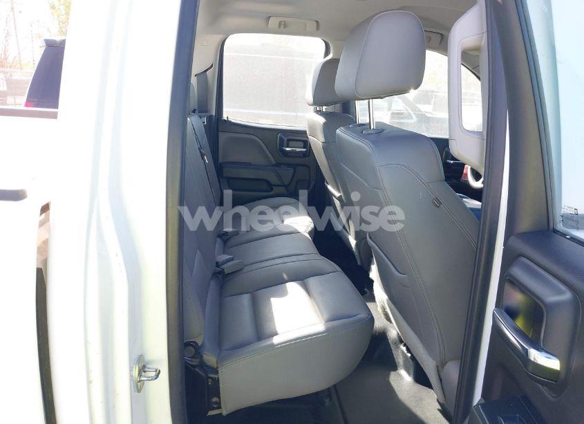 Photo 8 of 2019 Chevrolet Silverado 1500 LD WT (VIN 2GCVKNEC2K1159609)