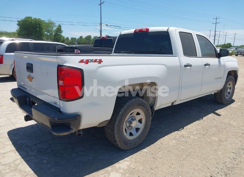 Photo 4 of 2019 Chevrolet Silverado 1500 LD WT (VIN 2GCVKNEC2K1160727)